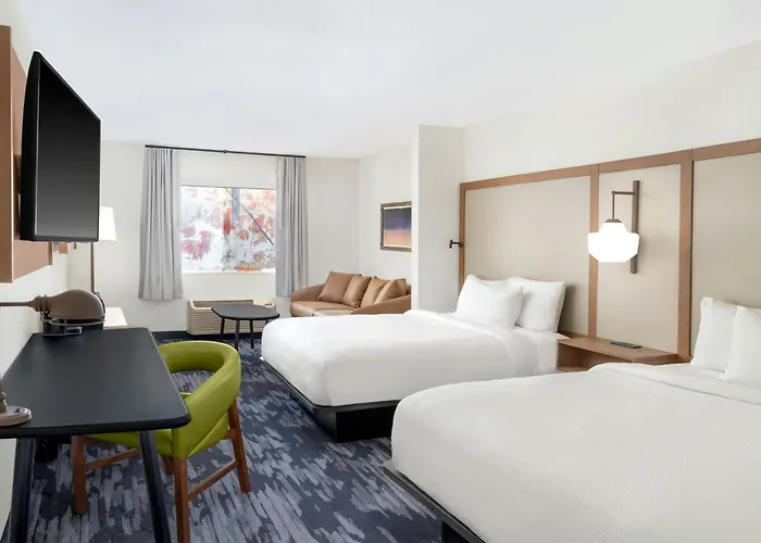Fairfield Inn & Suites Saginaw