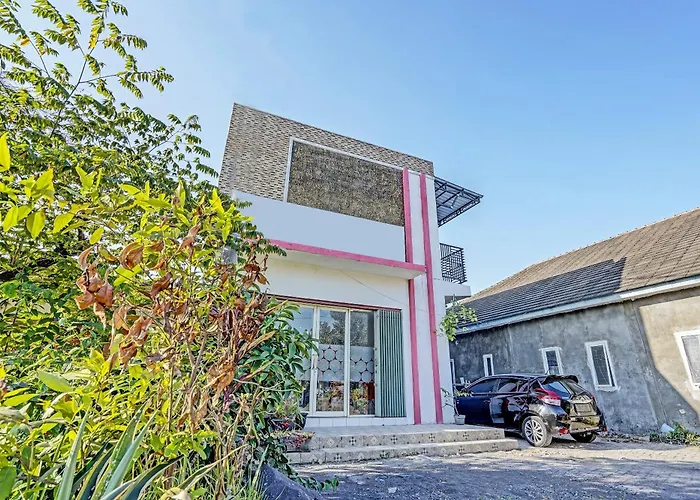 Oyo Life 91594 Bungah Residence Syariah