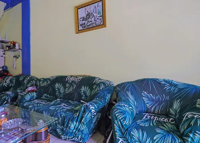 Hotel O Penginapan Lorranearpasar Oleh Oleh