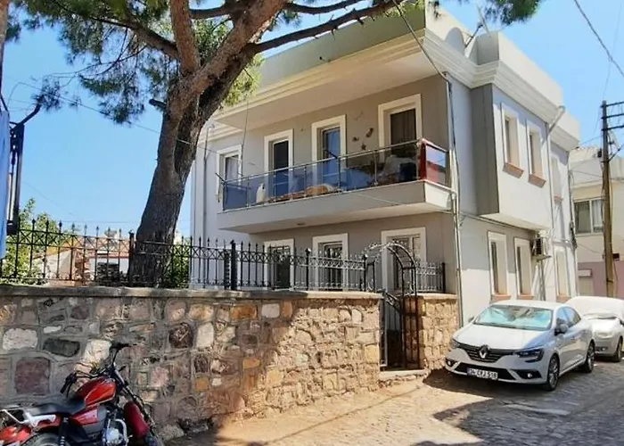 Cunda Capri Home