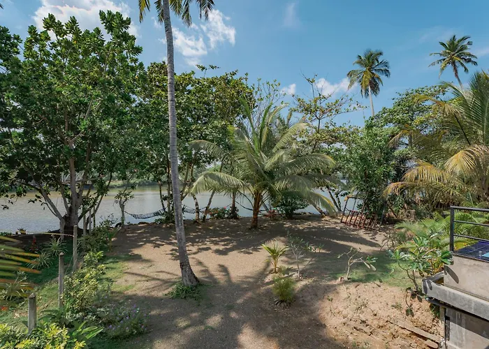 Ko Lake - Koggala