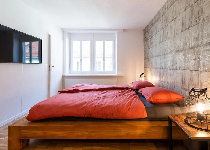 2 Rooms Apartment In District 4