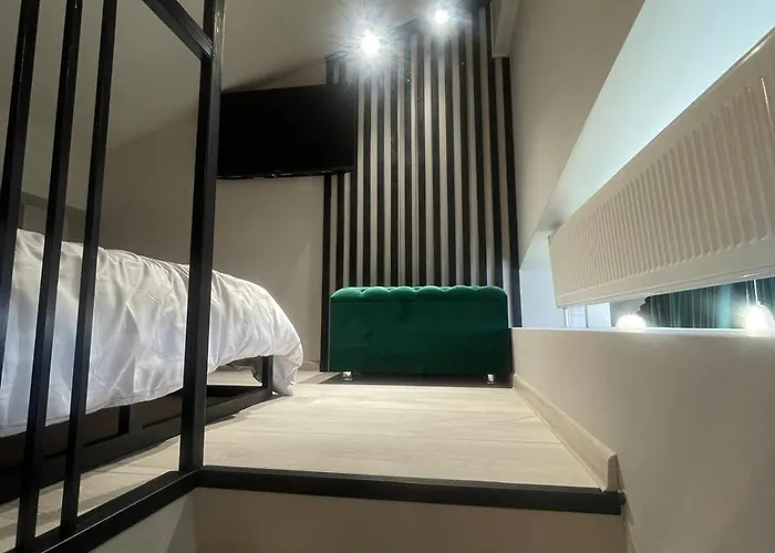 Mondden Penthouse Apartments