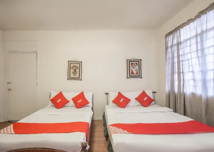 Oyo 588 Sunrock Resort