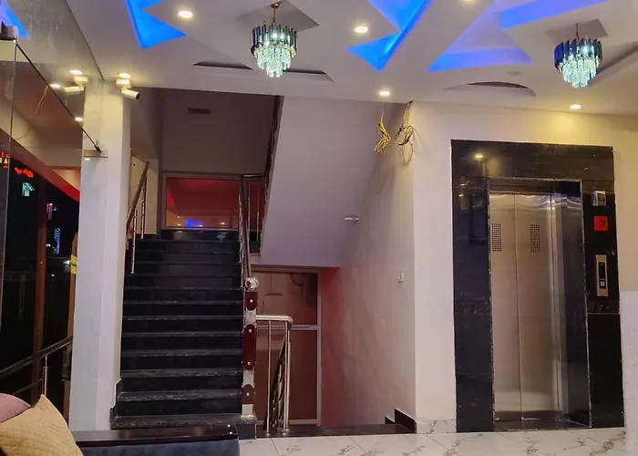 Hotel Banshi Wala - Best Hotel In Khatu Shyam Ji Near Khatu Shyam Ji Tample