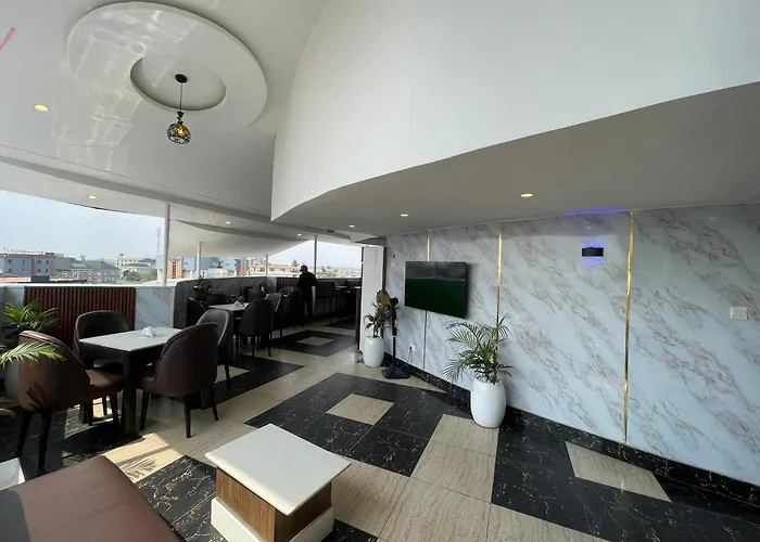 Presken Hotel International Airport Road, Ikeja
