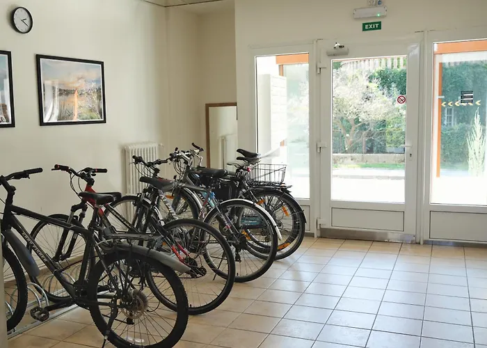 Morava Apartman 7 Manzelska Postel A Postel Pro 3 Osobu, Parkovani Zdarma Safarikova 855 Uherske Hradiste