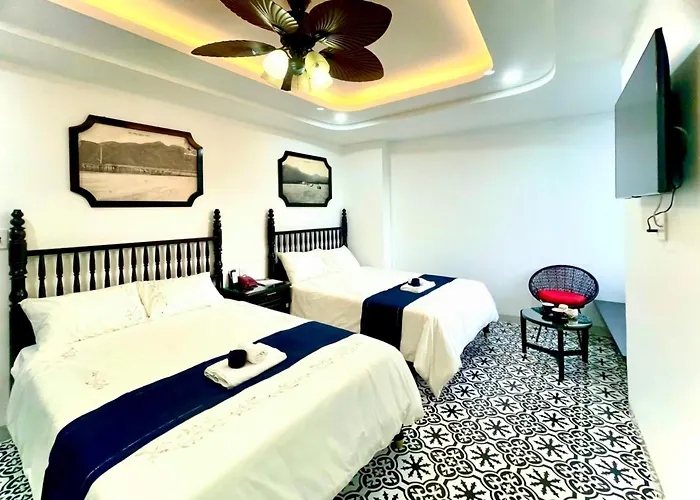 Nereus Hotel