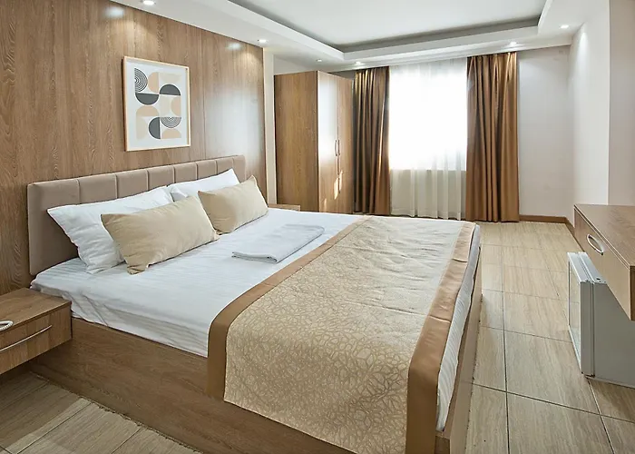 Lion City Hotel