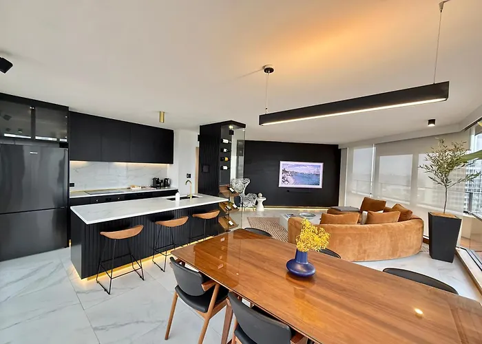 Brisbane City Luxury 2Br - Skyline Views - Free Parking