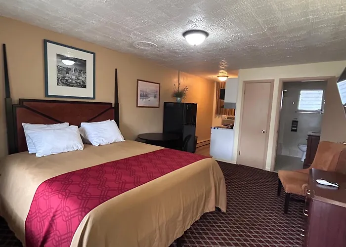 Presque Isle Motel