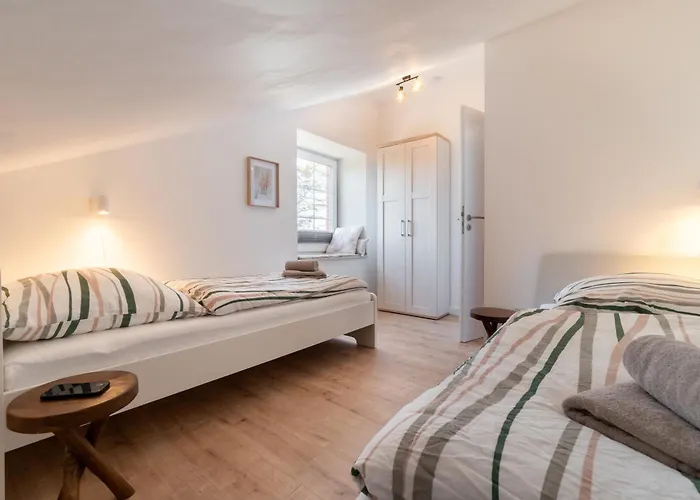 FeWo zum kleinen Vogel, Sauna, Landidylle