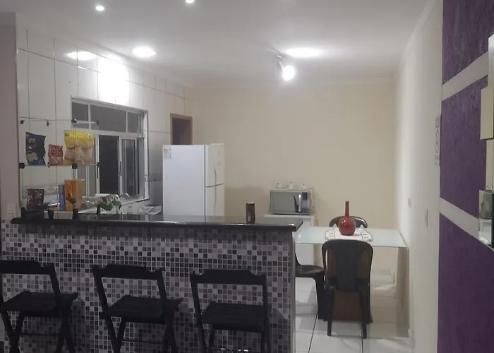 Casa completa a 10 min do aeroporto Guarulhos