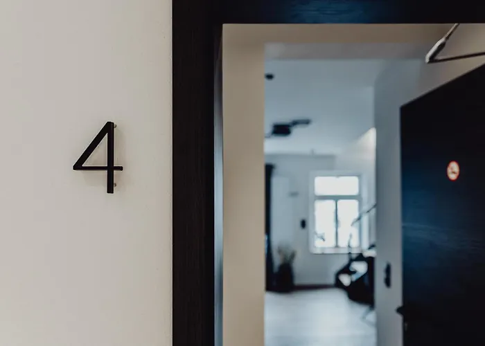 Stadt Land Fluss Boutique Aparthotel by Zollhaus