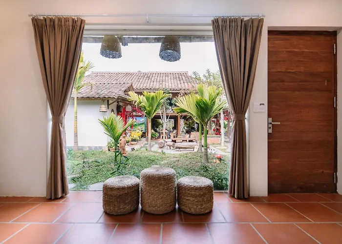Anans Home Ha Giang - Tours & Motorbike Rental