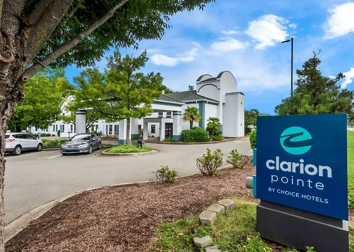 Clarion Pointe Apex - Holly Springs