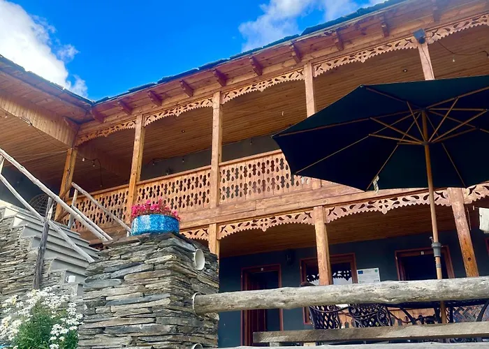 Guesthouse Lasharai