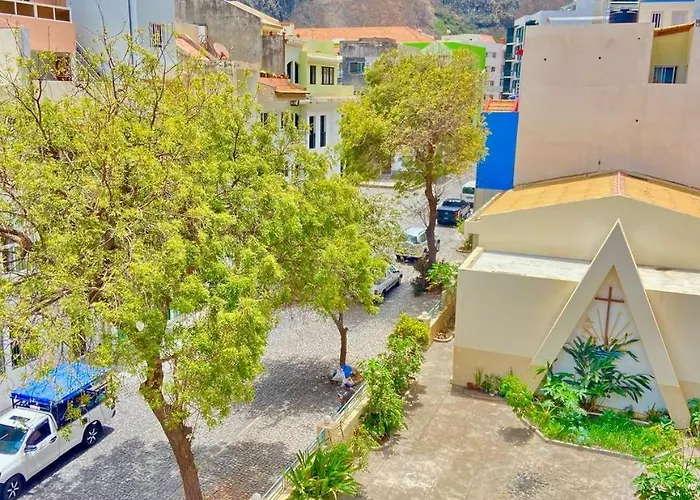 Feel Ribeira Grande Lar Do Viajante T1