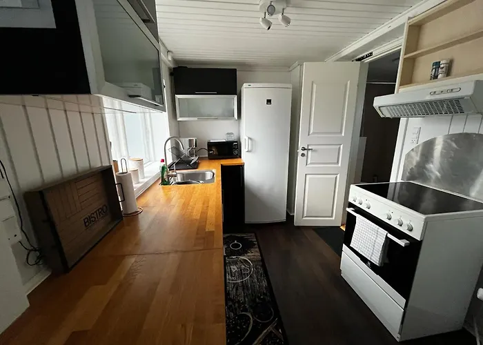 Holiday Nest 1