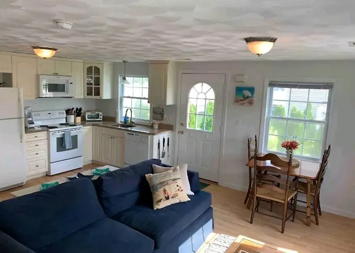Townhouse A, Ocean Road, Point Judith