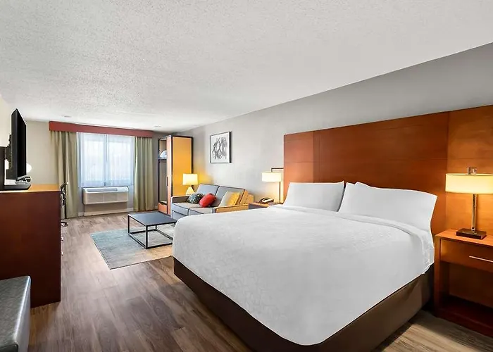Best Western Fremont/Angola I-80/90 Toll Road