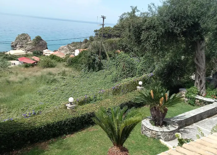 Lidovois House