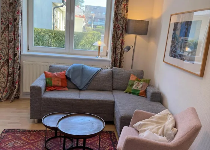 Apartment 4
