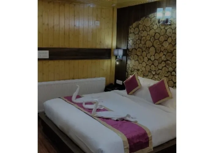 Hotel Shanu Premium