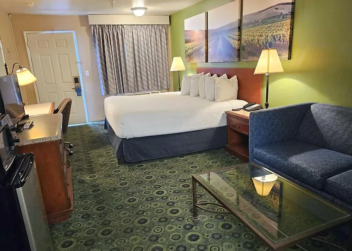 Days Inn By Wyndham Westley