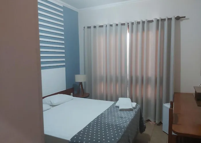 Hotel Vila das Palmeiras