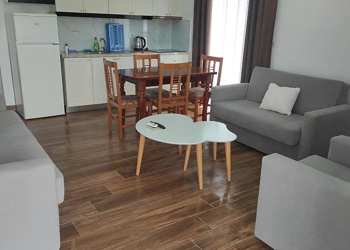 Four Seasons Apartments