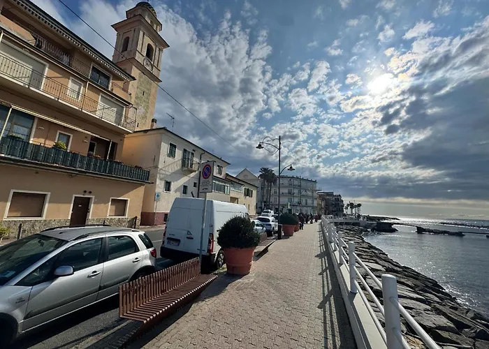 Casa Mare - Bilocale Sul Lungomare Di Santo Stefano Al Mare