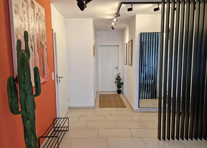 Cozy Apartment: Design Superior Suite Zentral - Küche - Balkon