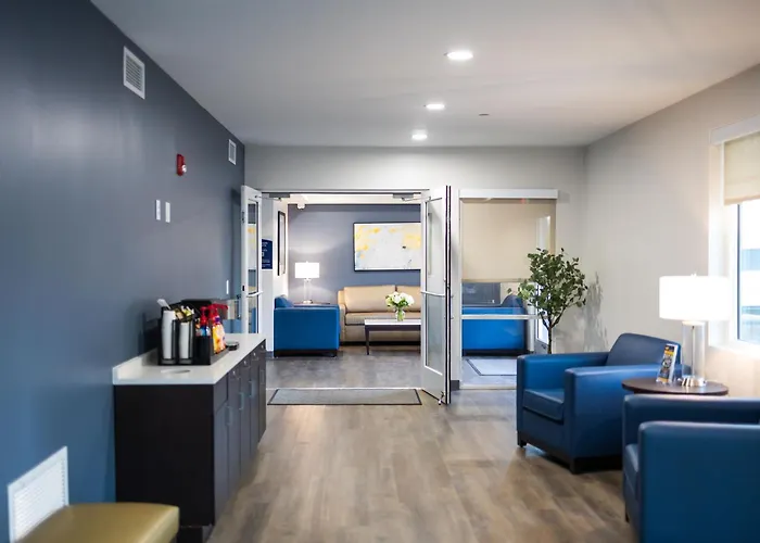 Stayapt Suites Pensacola-Uwf/Florida Hospital Area