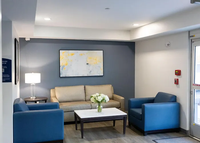 Stayapt Suites Tallahassee-Capitol