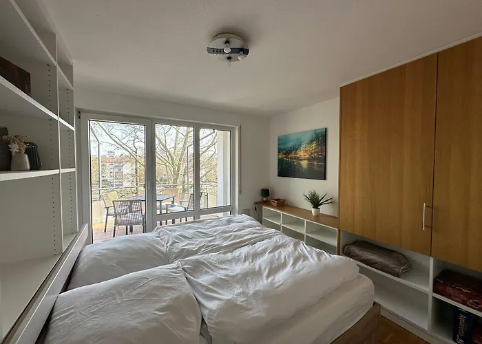 Wohnung am Neckar mit Tiefgarage