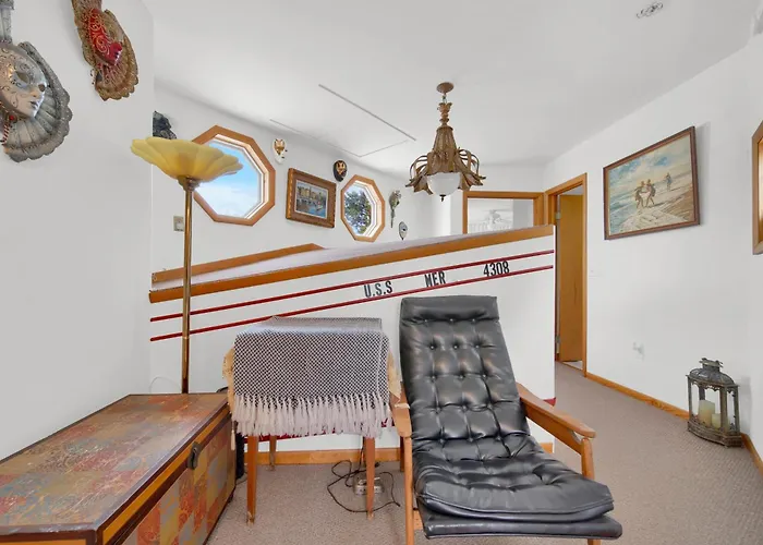 Deckerville Home W/ Sauna: Steps To Lake Huron!