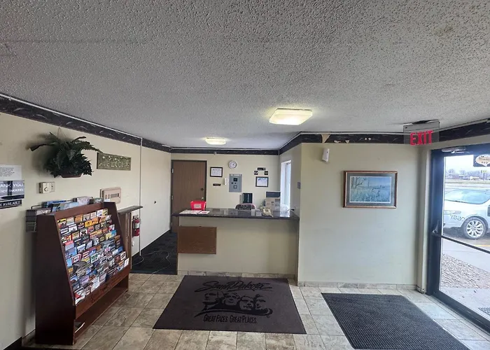 Smart Choice Inn