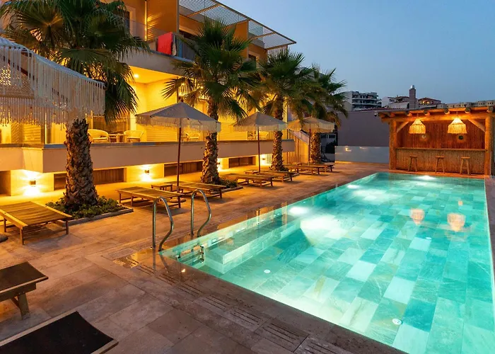 Bella Vista Boutique,Nea Peramos