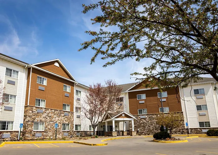 Mainstay Suites Coralville - Iowa City