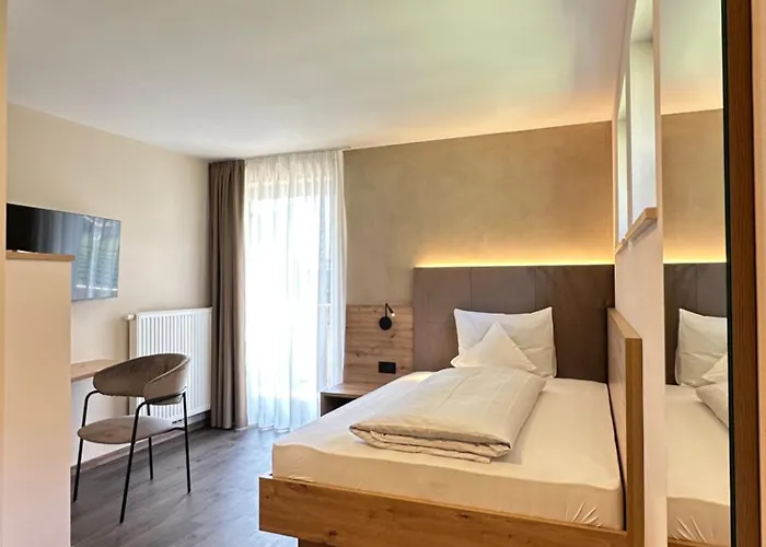 Garni-Hotel Mir.Es