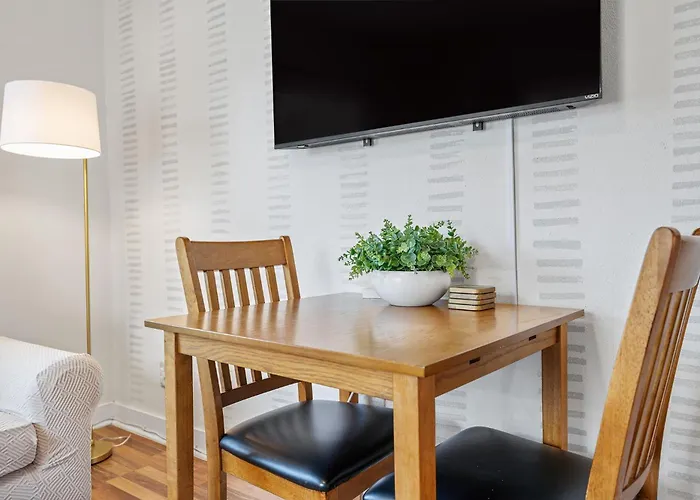 The Flats On Florida St - Super Comfy 2-Bedroom Apartments