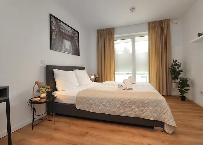 helloYOU apartments x BRIGHT I Küche I WiFi I Parken
