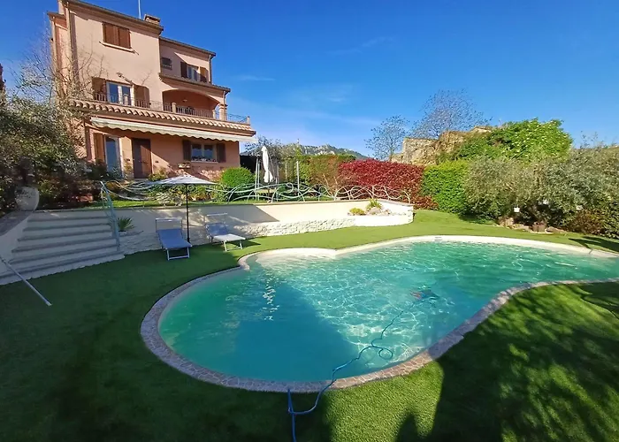 Relaxing Farmhouse