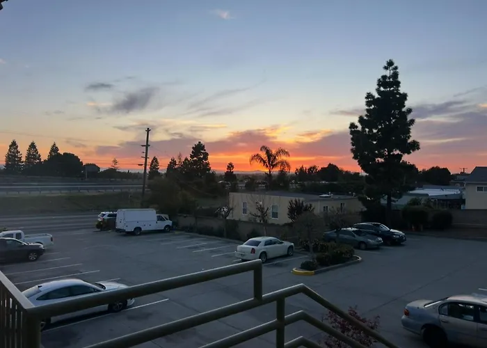 Valley Inn