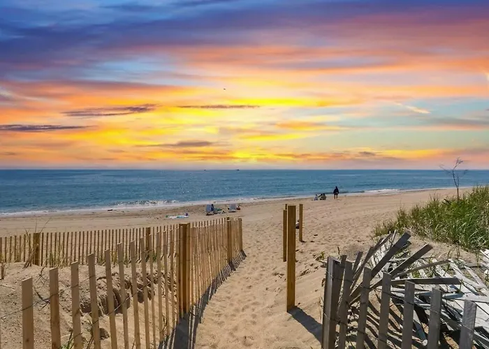 Newly Renovated Beachside Bliss Steps To Sand
