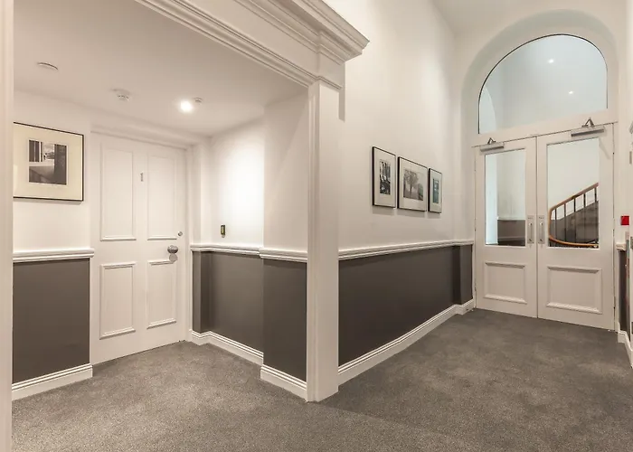 Destiny Scotland George IV Apartments