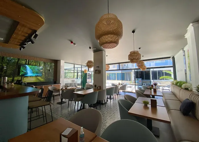Rodis Hotel