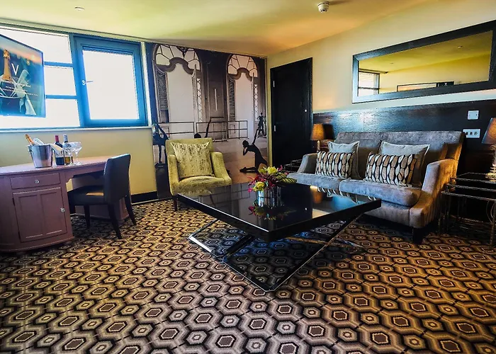 The Vincent Hotel