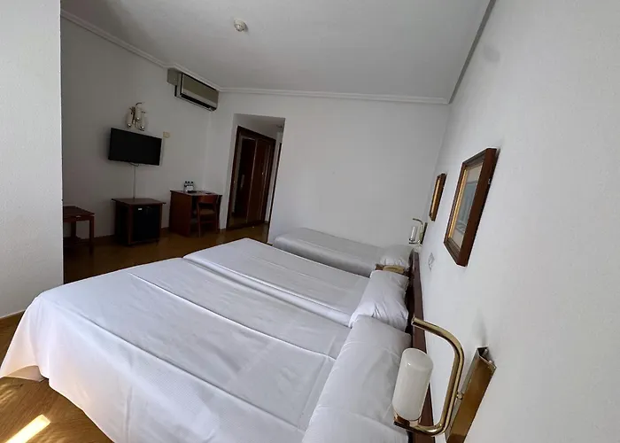 Hotel Ele Acueducto